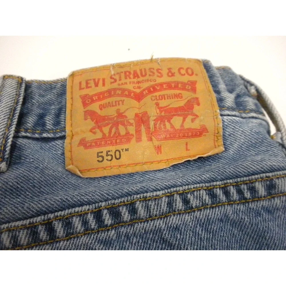 Levi's 550 Jeans Mens 46x32‎ Blue Denim Relaxed Fit Light Wash Straight